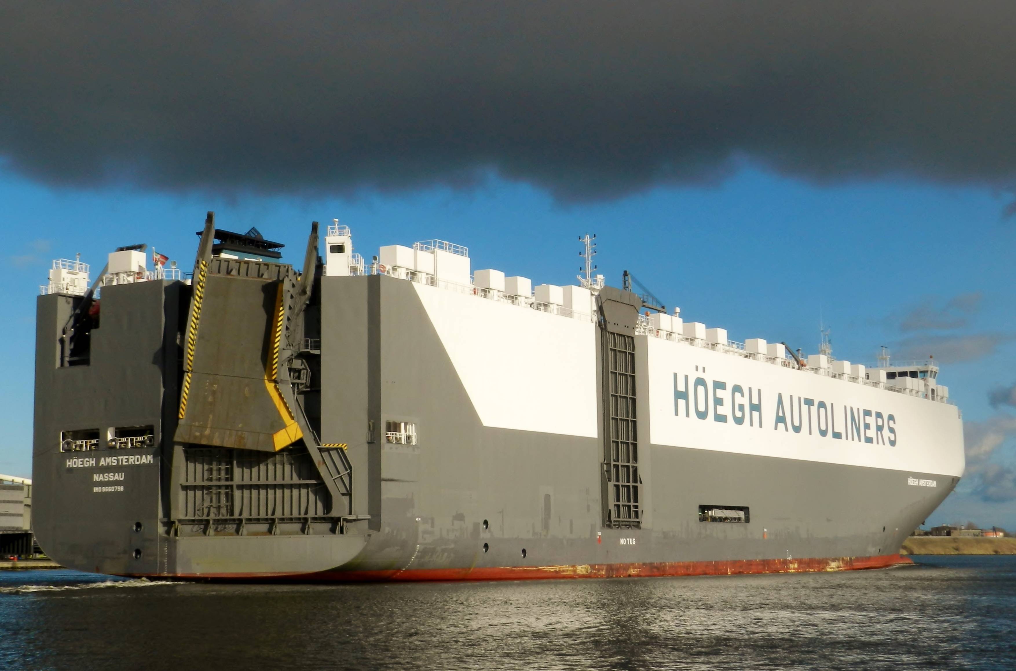 HOEGH AMSTERDAM 